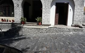 Tina'S Apartment